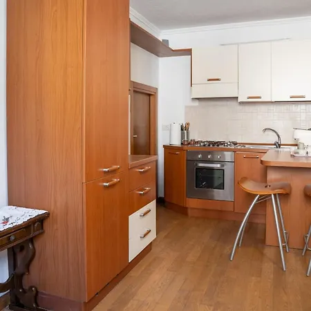 Lägenhet Guesthost - Cozy In The Heart Of Ravenna